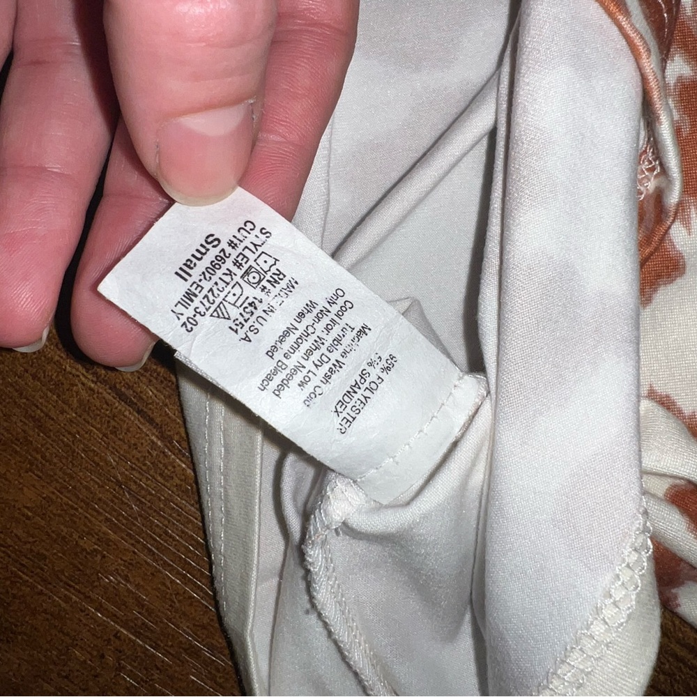 ⭐️Peach Love California White Orange/ Tan Cow Print Long Sleeve Crop Top Size S - Picture 11 of 11